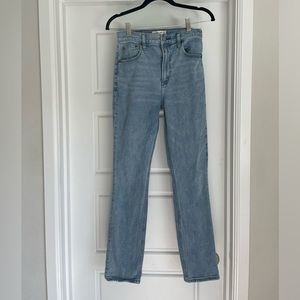 Abercrombie and Fitch The 90’s Slim Straight Ultra High Rise Jeans